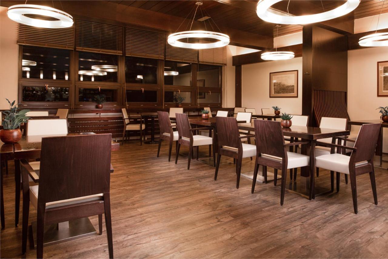 Orea Resort Devet Skal Vysocina Snezne  Ngoại thất bức ảnh