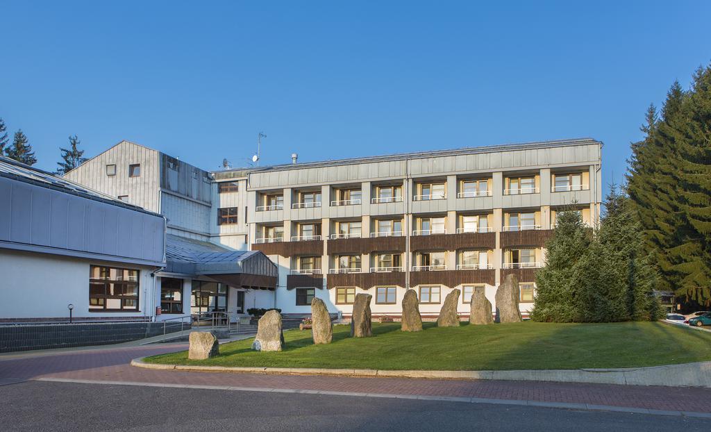 Orea Resort Devet Skal Vysocina Snezne  Ngoại thất bức ảnh